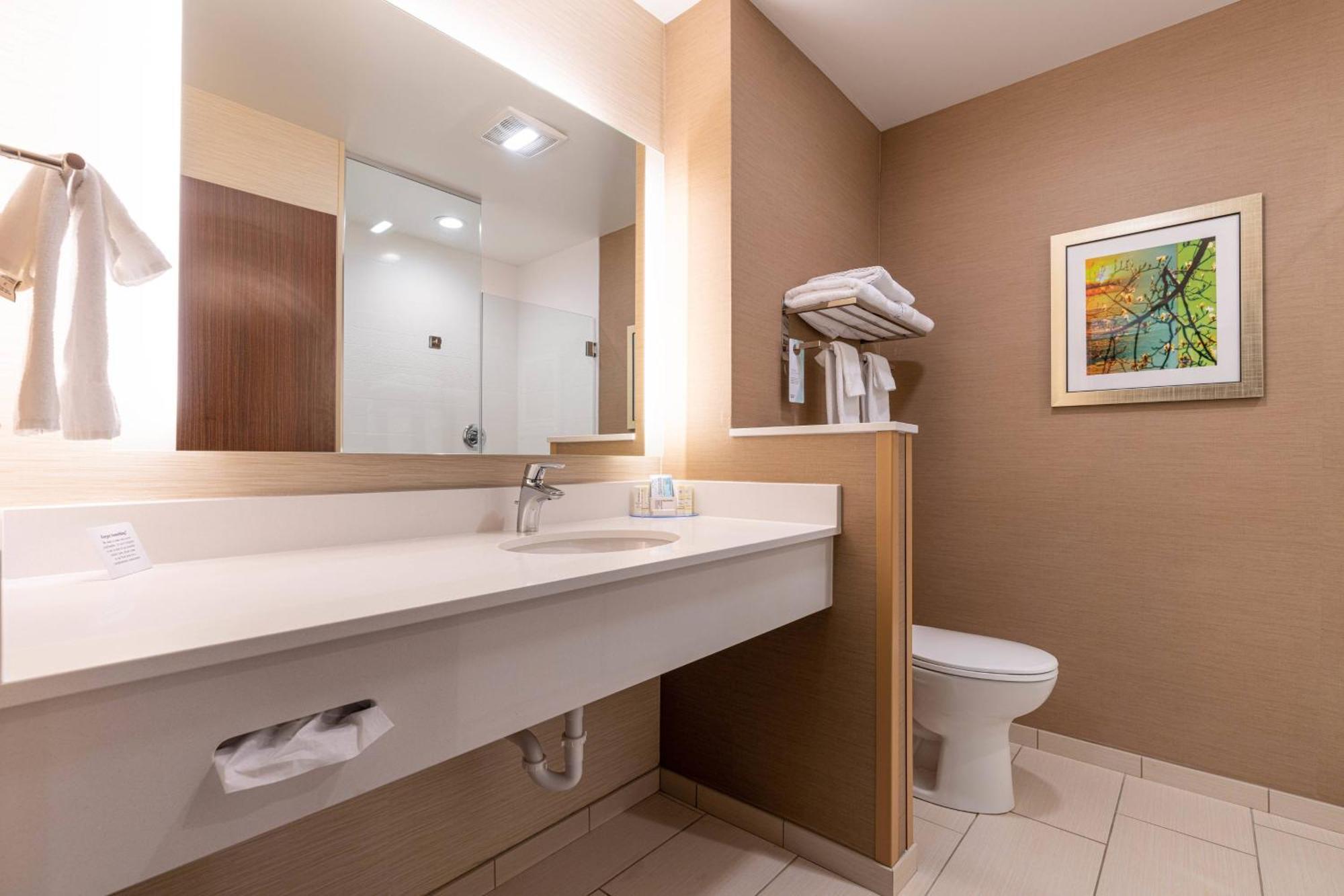 Fairfield & By Marriott Hotel