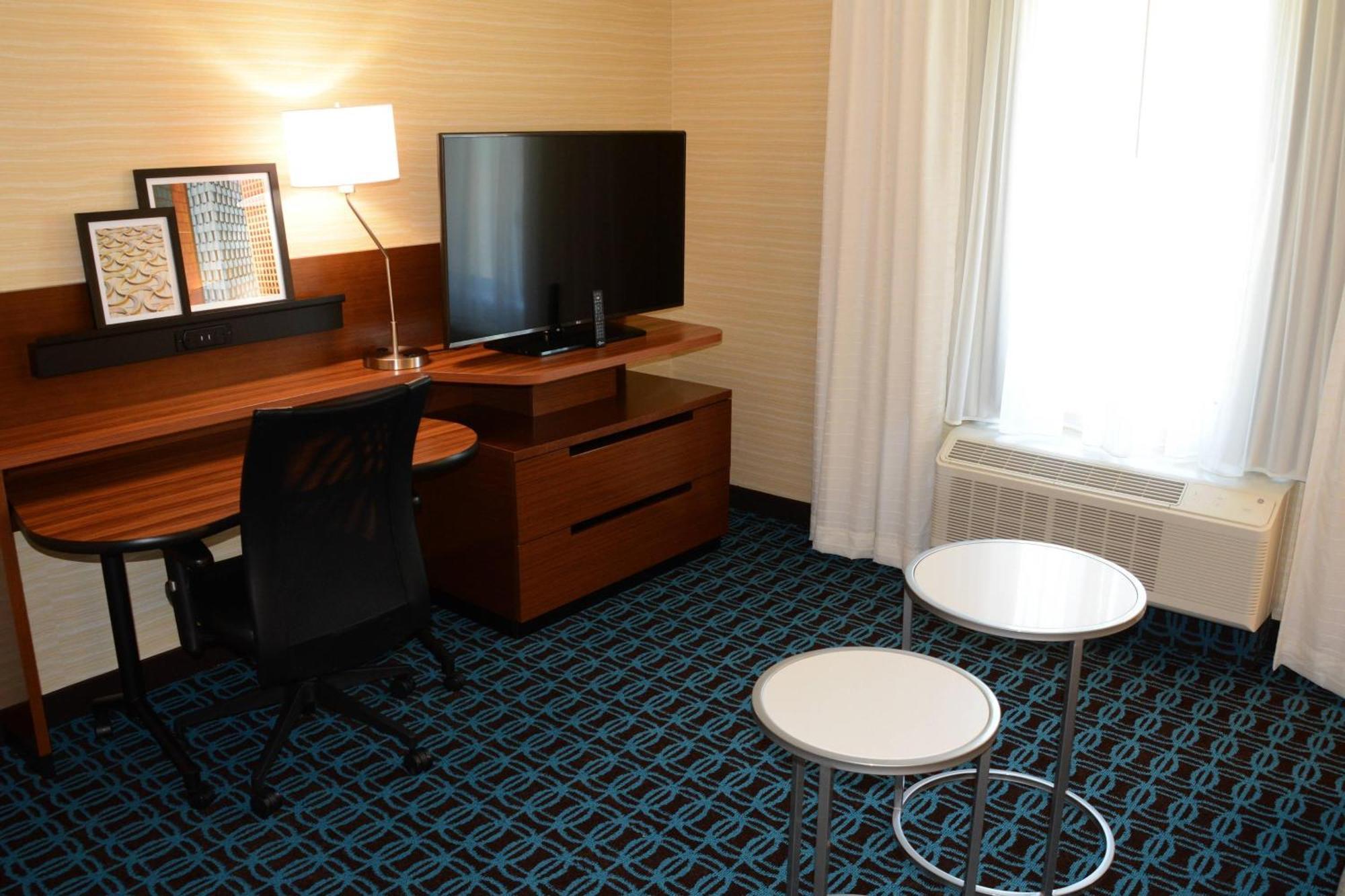 Fairfield & By Marriott 3* Somerset